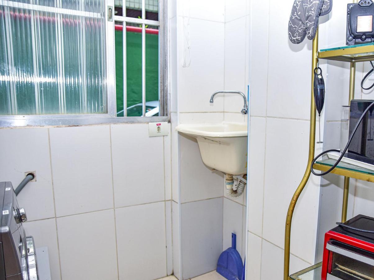 Charmoso Apto A Beira-Mar Com Wi-Fi Em Santos Sp Apartment Luaran gambar